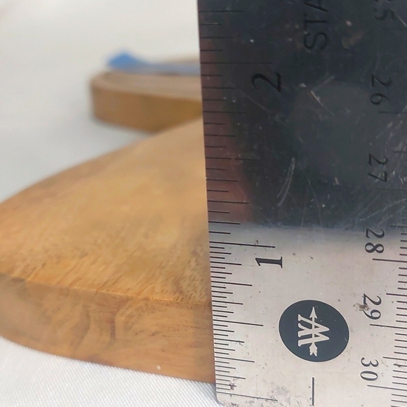 Mushroom Shaped Serving/Cutting Board - Picture 9 of 11